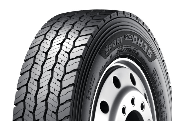 8.5R17.5 HANKOOK DH35 121L